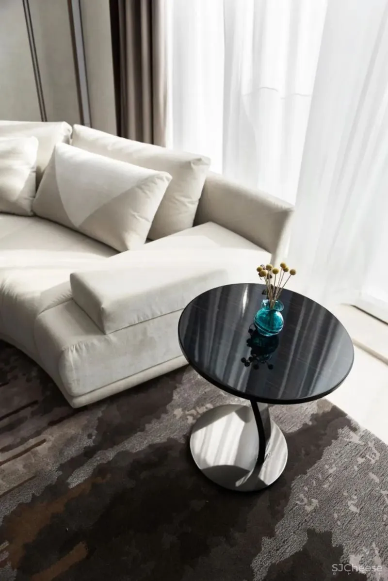 用豪车基因造豪宅,以匠心工艺筑品质!