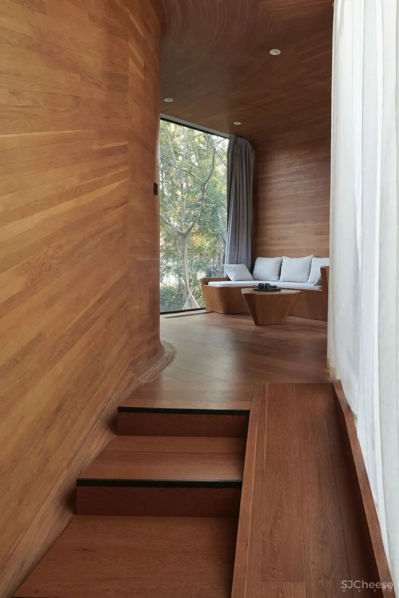 新作 四个隐于山林的温泉小屋