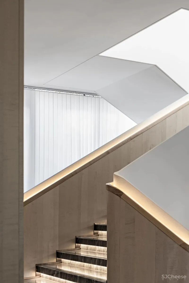 史南桥 一座跨越都市喧嚣的寻梦“美学馆”