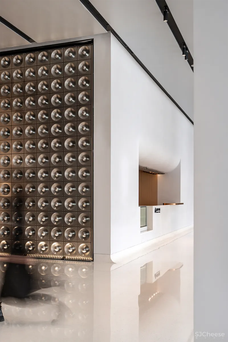 共生形态 未来公式——科技与情感的营造