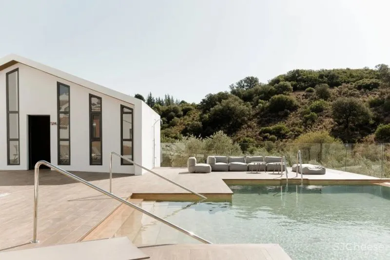 生命的意义其实是在寻找心灵的一块净土