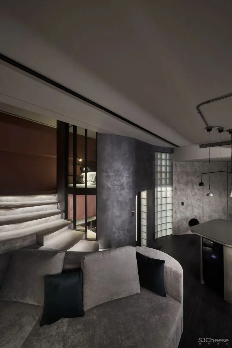 57㎡单人公寓,现代工业风错层空间