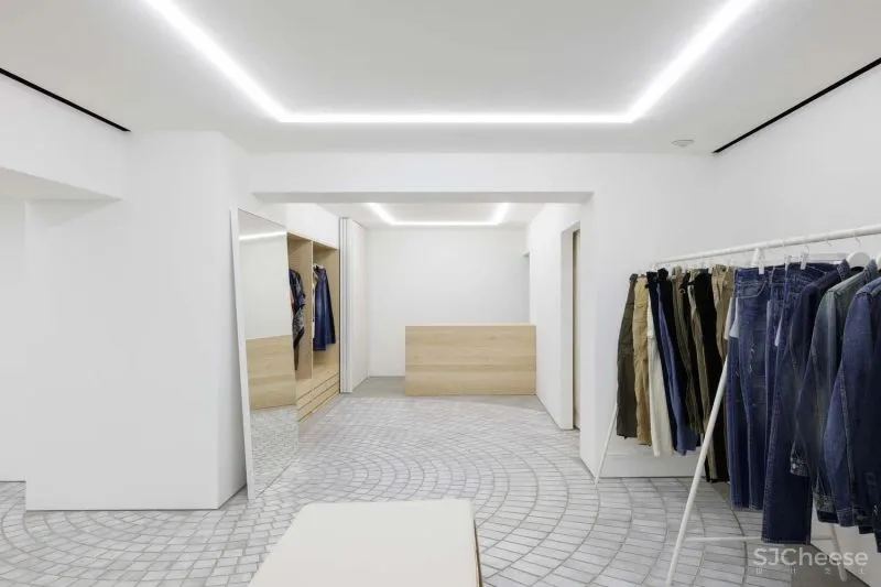 日本福冈丨F.I.L. FUKUOKAVISVIM品牌旗舰店