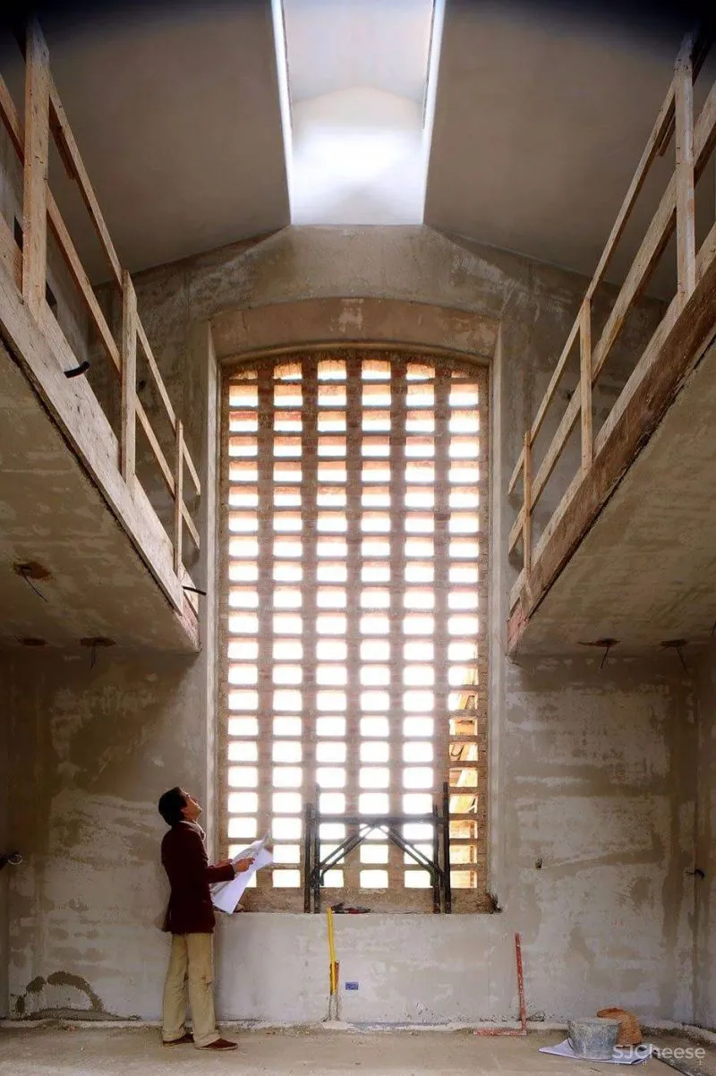 永 恒 的 静 修 一千多年历史的意大利城堡庄园酒店揭幕!