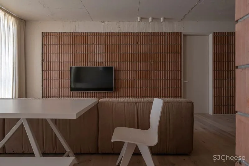 看一下Porotherm44多孔砖在这间94平米住宅中的“疯狂”使用！