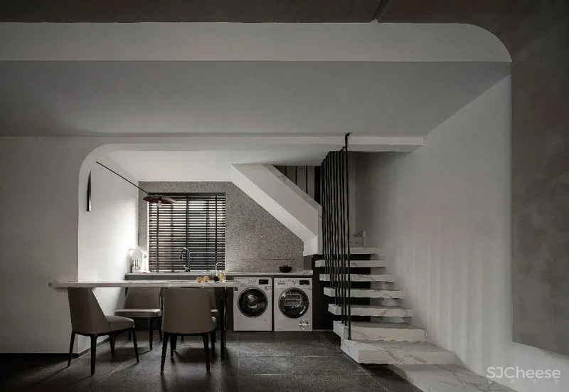 159㎡叠拼,经典黑白灰的至简之美 素图设计