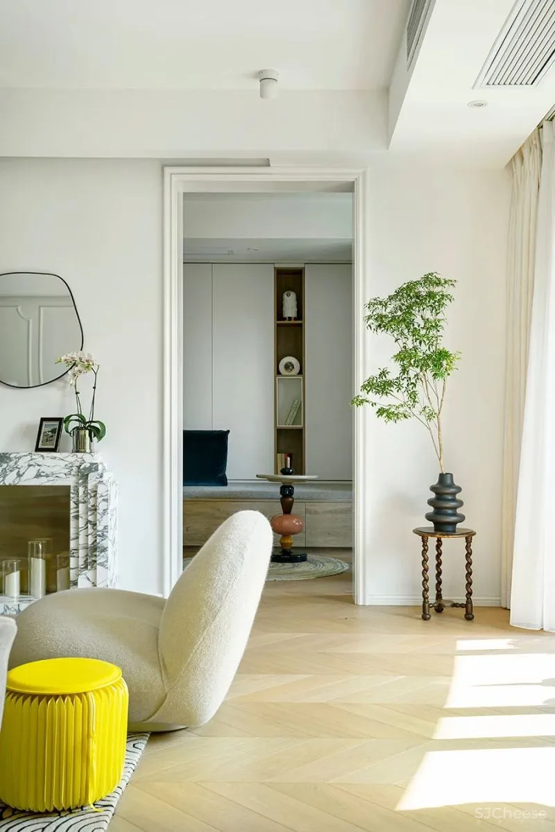 去风格,去浮华!看小红书博主如何把阳光法式搬进家