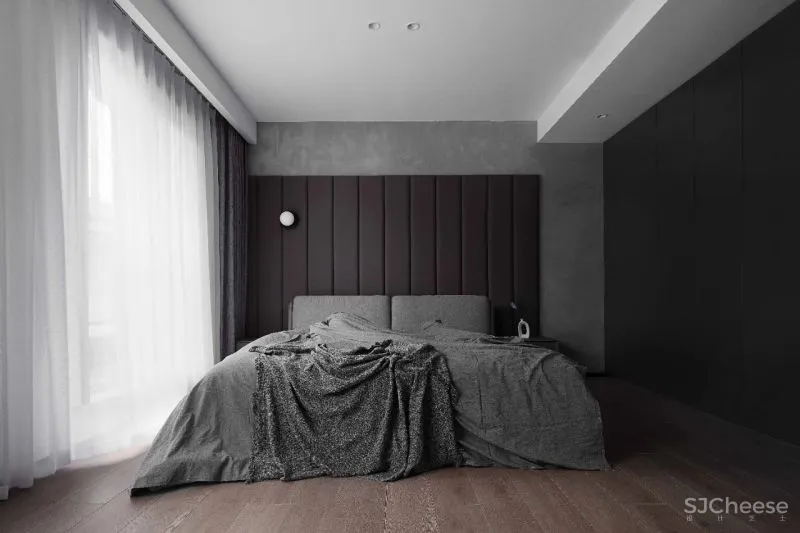 159㎡叠拼,经典黑白灰的至简之美 素图设计