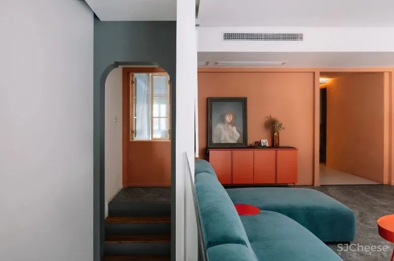 重庆鬼才设计师,教科书级别改造,地窖变身阳光房