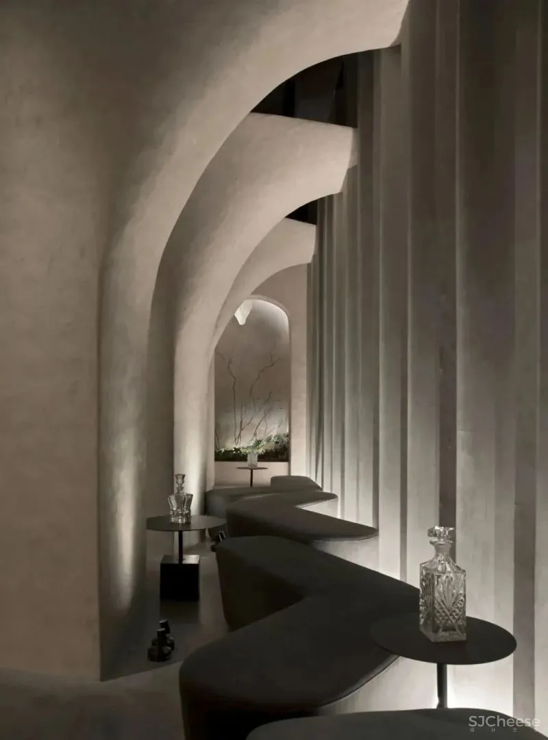 洞见——厦门0JI喔叽碳烧/酒仓 蔡荣伟