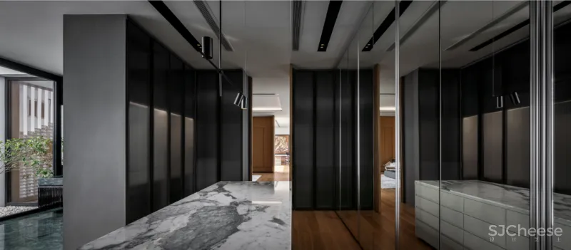 950㎡ 双层别墅,用光影做最美的装饰