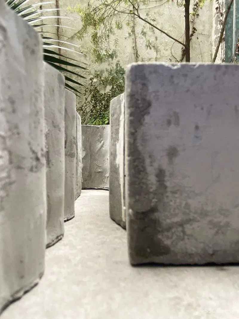 新作 通道中四种不同的就餐体验 窄房子,苏州 Mur Mur Lab