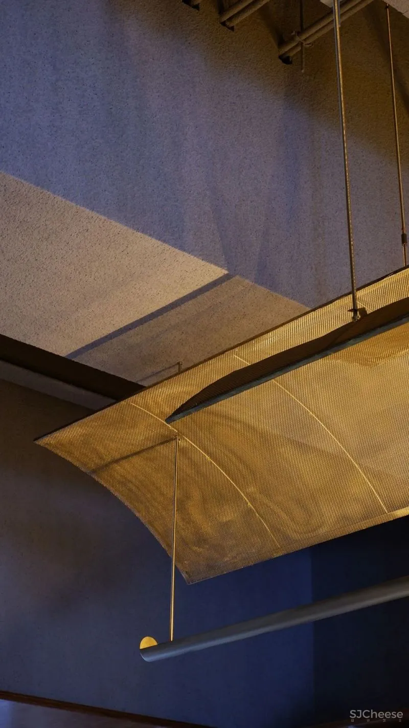 被倾听的书店空间设计