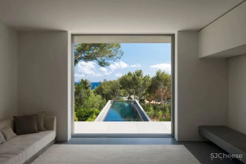 John Pawson- 愈简约,愈能看出事物本身的本相