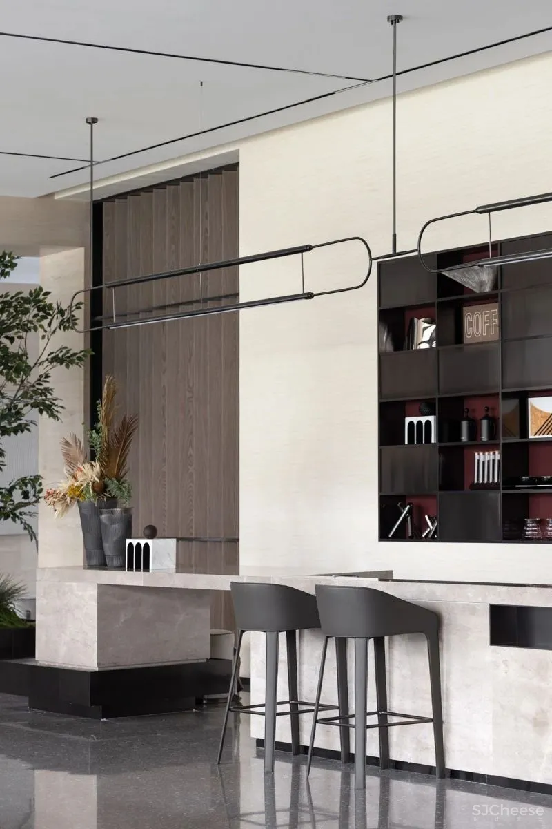 摄取“自然”与“现代”为设计导向和内核,打造一个雅致、高品质的生活美学空间。