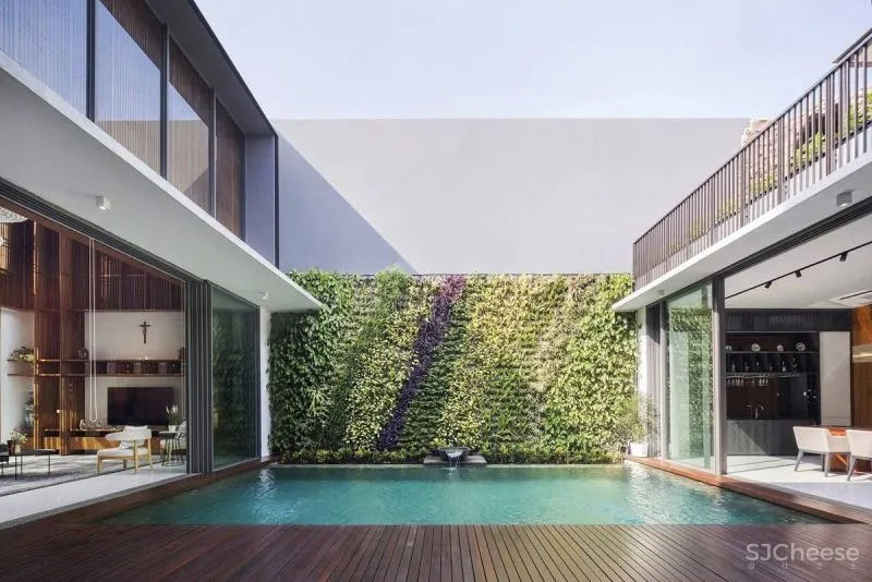 Serene Timber Screen House in Jakarta