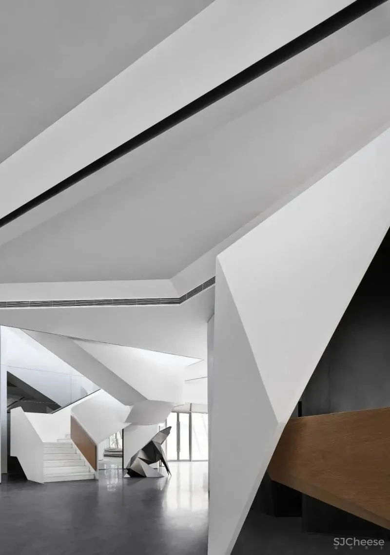 几何美学构建别样销售中心 FW.GID&SCULTURA