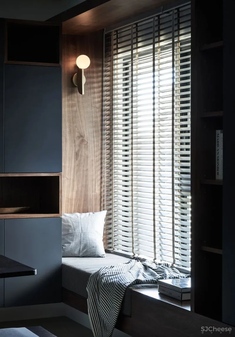 台式高级灰设计,质感空间!