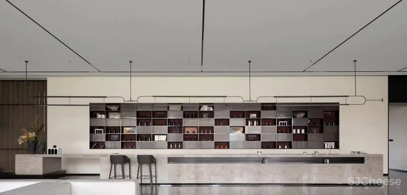 摄取“自然”与“现代”为设计导向和内核,打造一个雅致、高品质的生活美学空间。