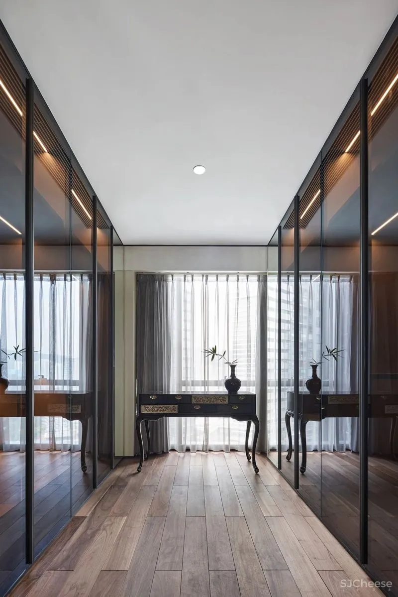 鸿艺源 深圳新天鹅堡 270m² 大平层设计,匿大美于无形,藏万象于天成!