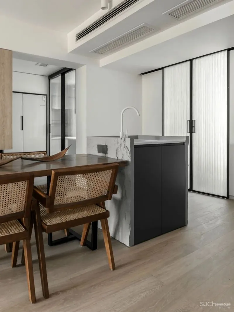 85后夫妻92㎡旧房翻新,塞下三居,却通透得不像话!更有高达35㎡收纳空间!