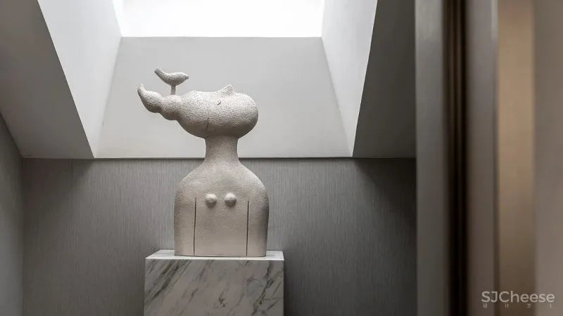 厚夫设计:轻雅金邂逅柔雾灰,百看不厌的魔力!