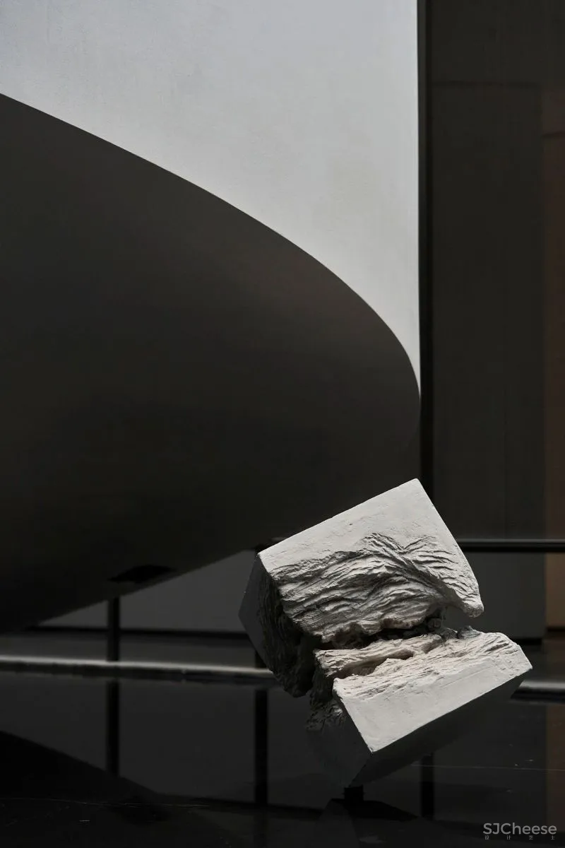 赋予东方以摩登 无间2020作品回顾