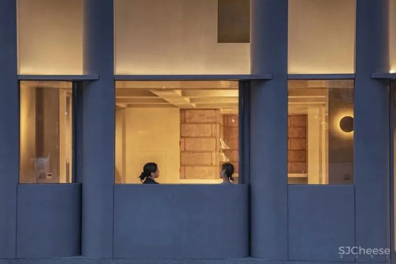 被倾听的书店空间设计