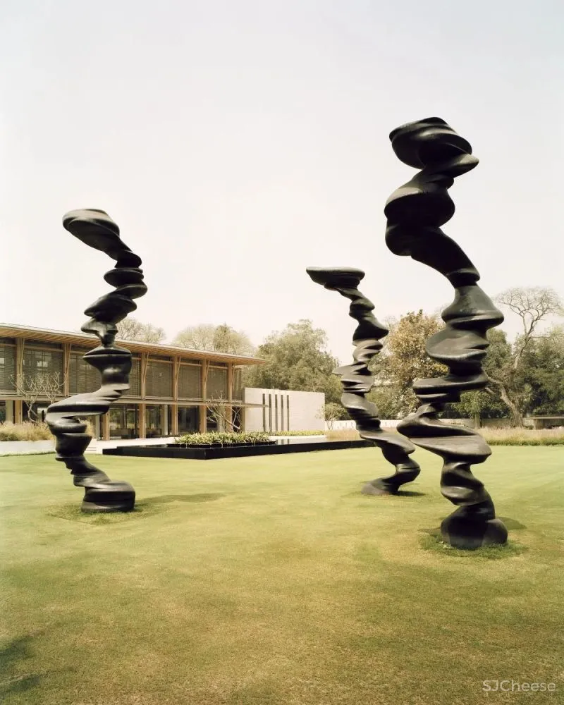 Christian Liaigre-是法国天才室内设计师和建筑师!