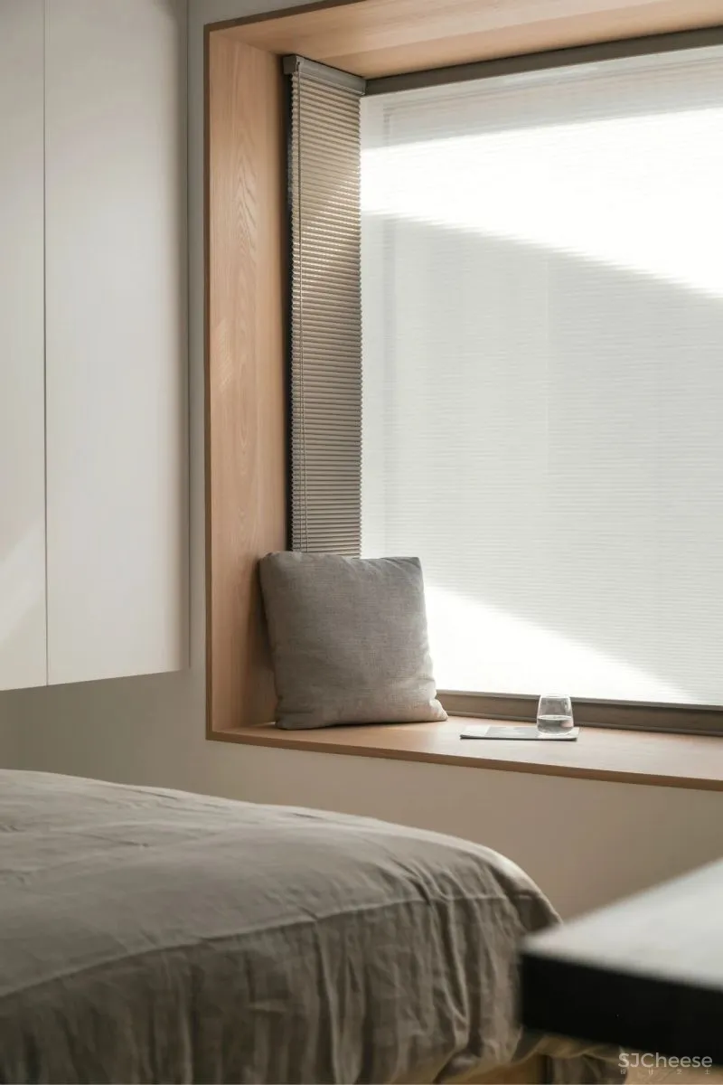 85后夫妻92㎡旧房翻新,塞下三居,却通透得不像话!更有高达35㎡收纳空间!