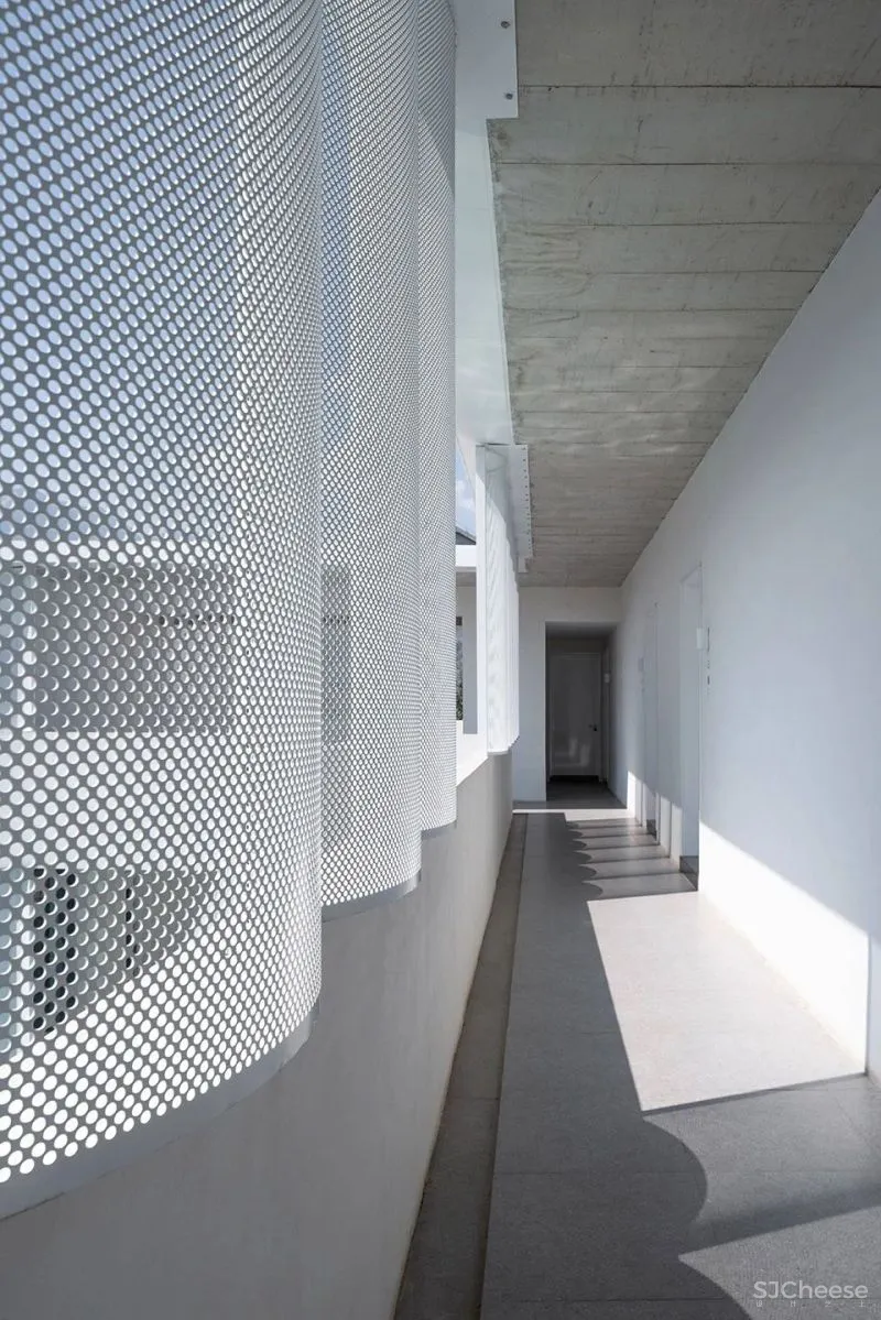 新作 山脚下的空间漫游 沂蒙·云舍,山东临沂 灰空间建筑事务所