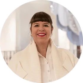 中庭的装置设计,就该有这样的创意