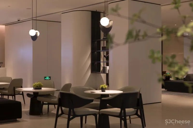 空间、光影,有形特征与无形体验丨PROL光石