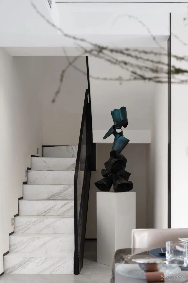 VGC x 中南锦时：极简灰调美学，归原理想安顿之所