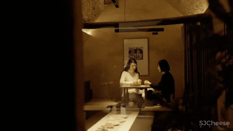 河南夫妻分居20年,改造出极致婚房:住窑洞、泡温泉