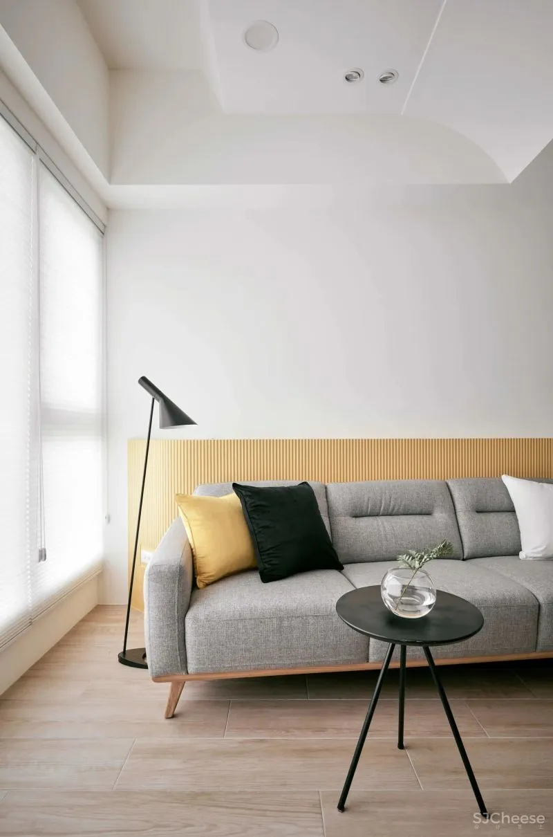 简化客厅功能,开启空间放大术!