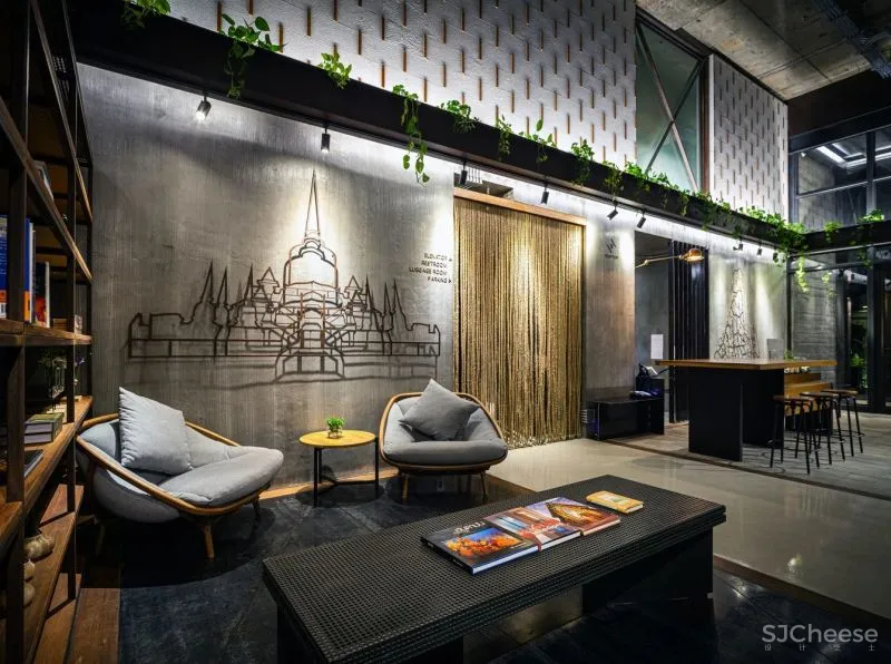 泰国丨Navakitel工业风设计酒店