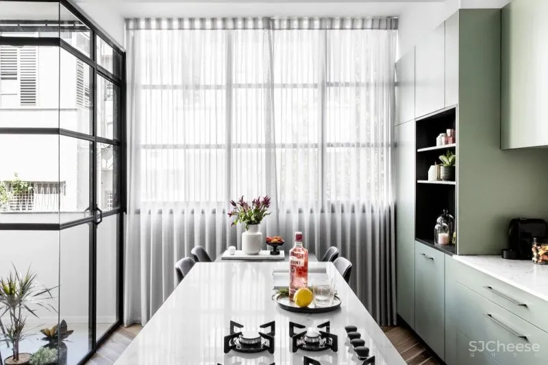 一座60平米的老屋翻新,不仅明媚灵动,还用上了近期大火的各种玻璃!