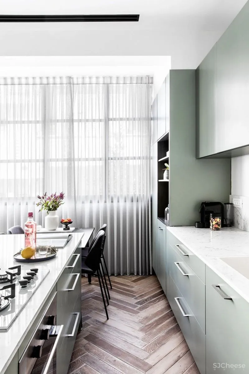 一座60平米的老屋翻新,不仅明媚灵动,还用上了近期大火的各种玻璃!