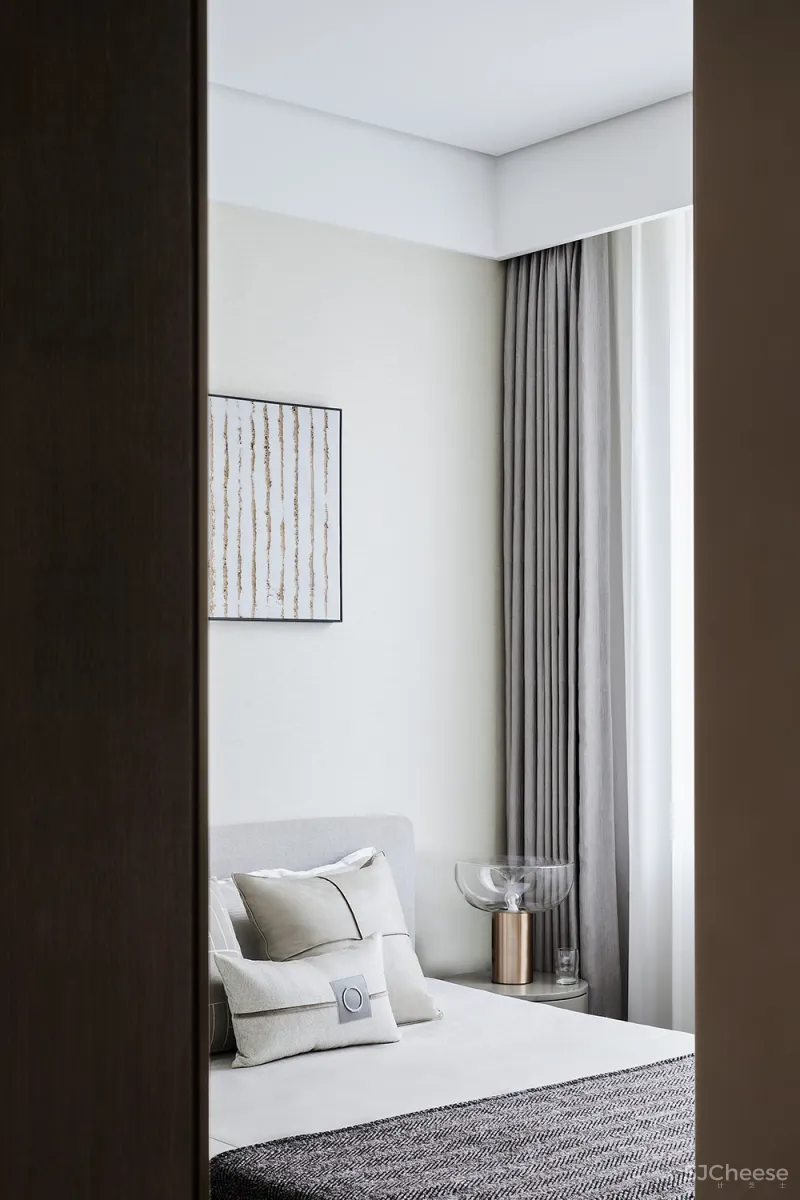 温润雅致,静谧轻奢,超凡脱俗的设计格调!