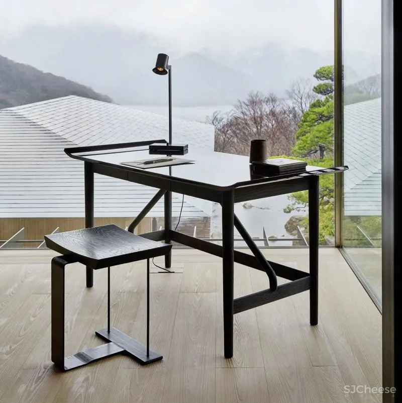 Christian Liaigre-是法国天才室内设计师和建筑师!