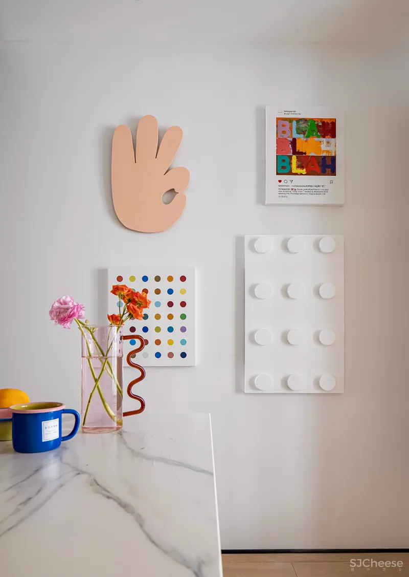 王璠:188㎡简约大平层,温暖的动漫之家!