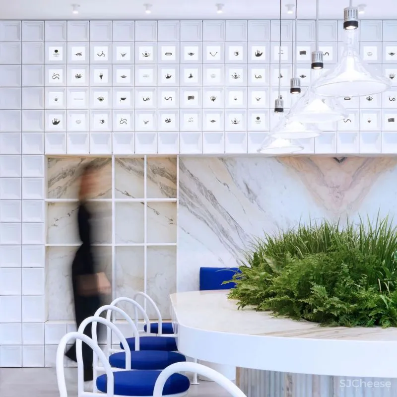 新颖独特的一家迷你茶店