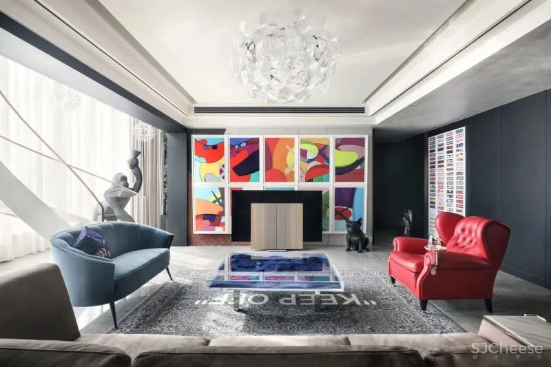 StudioY余颢凌力作 武汉天地「御江苑」私宅设计