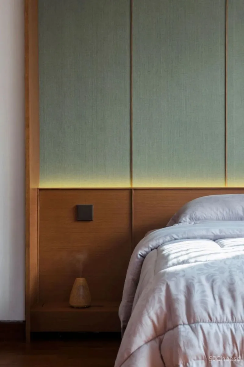 Serene Timber Screen House in Jakarta