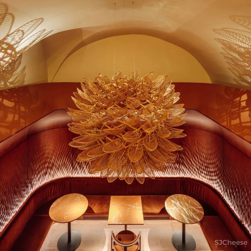 HIGHLIGHTING NATURAL MATERIALS RESTAURANT NÓMADA IN LISBON