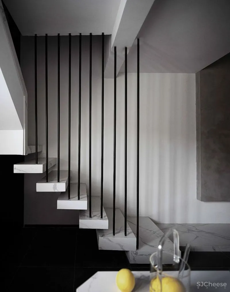 159㎡叠拼,经典黑白灰的至简之美 素图设计