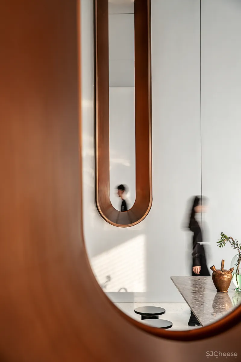 共生形态 未来公式——科技与情感的营造