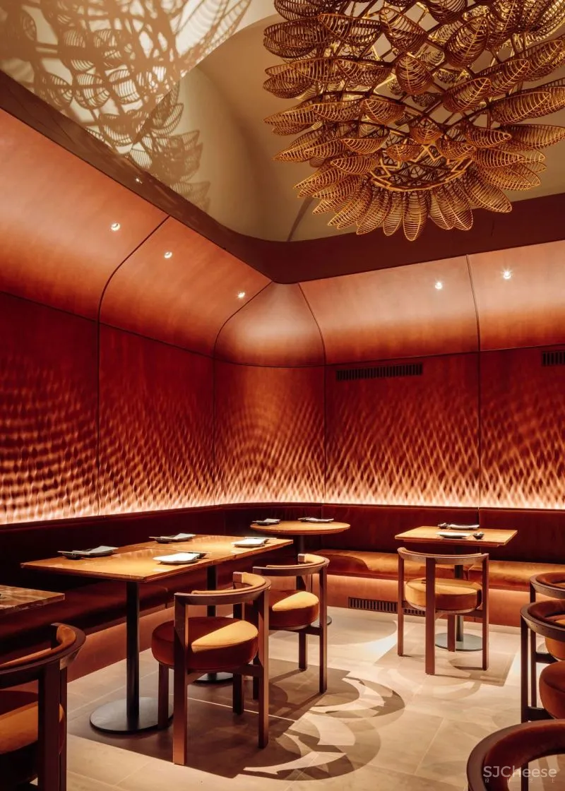 HIGHLIGHTING NATURAL MATERIALS RESTAURANT NÓMADA IN LISBON