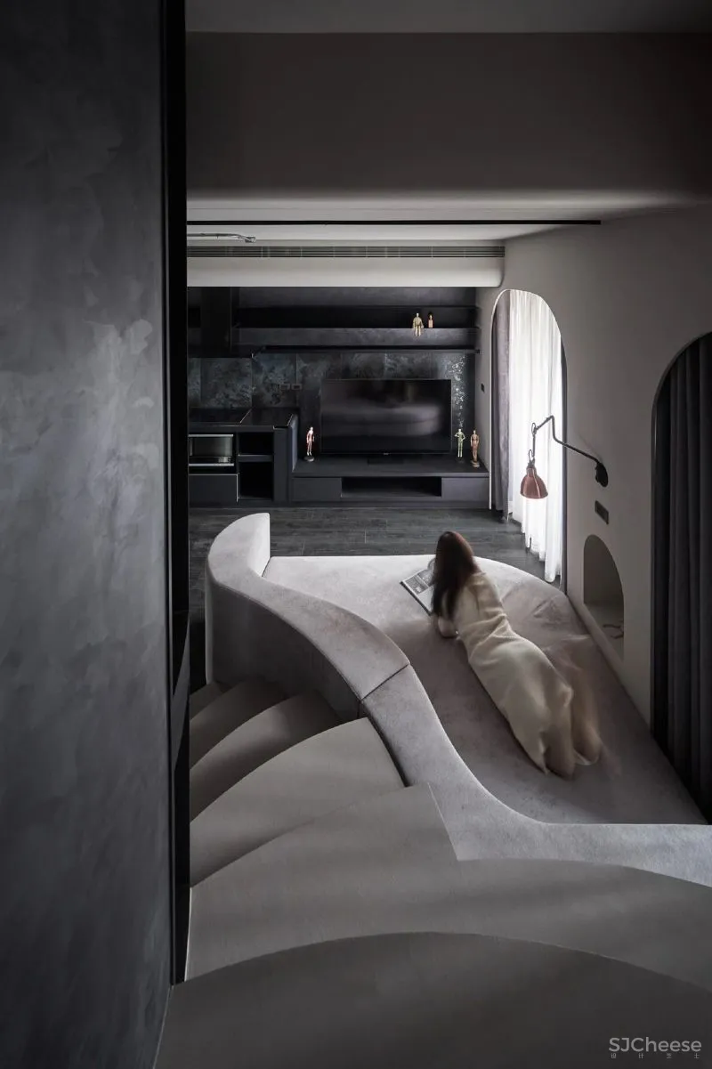 57㎡单人公寓,现代工业风错层空间